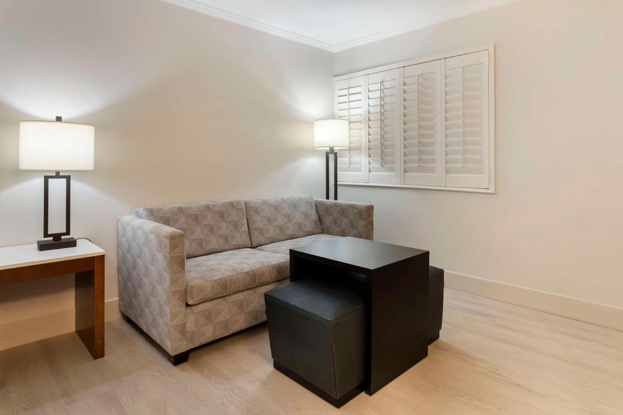 סנטה קרוז Best Western Plus All Suites Inn מראה חיצוני תמונה